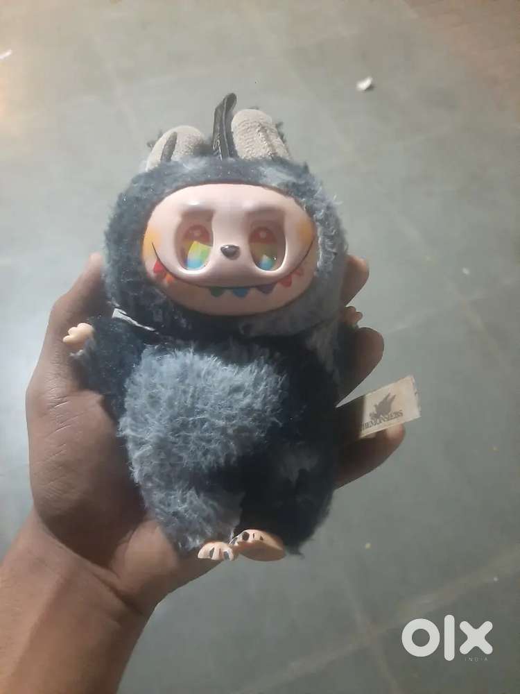 Rare colors labubu black