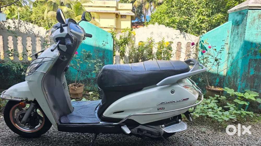 Activa 125  white color for sale