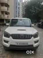 Mahindra Scorpio s10 2017