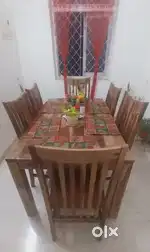 Pure SHEESHAM Dining Table going at discounted rate