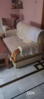 3 two seaters सोफा सेट्स, quality material built, durable