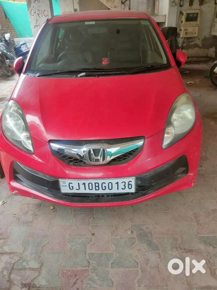Honda Brio 2012 Petrol Well Maintained