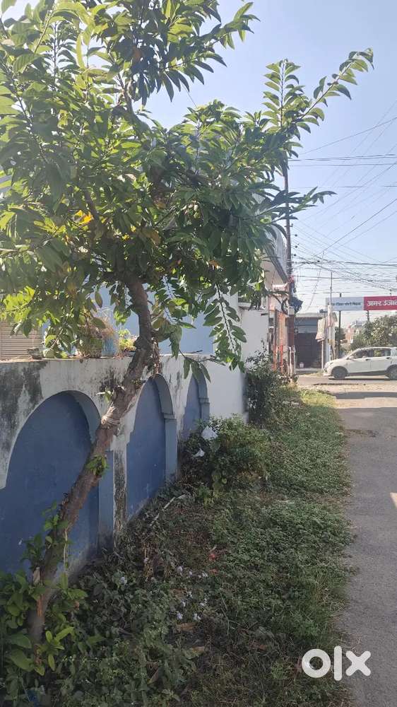 Available 2 room , 1 bathroom and kitchen house is for rent