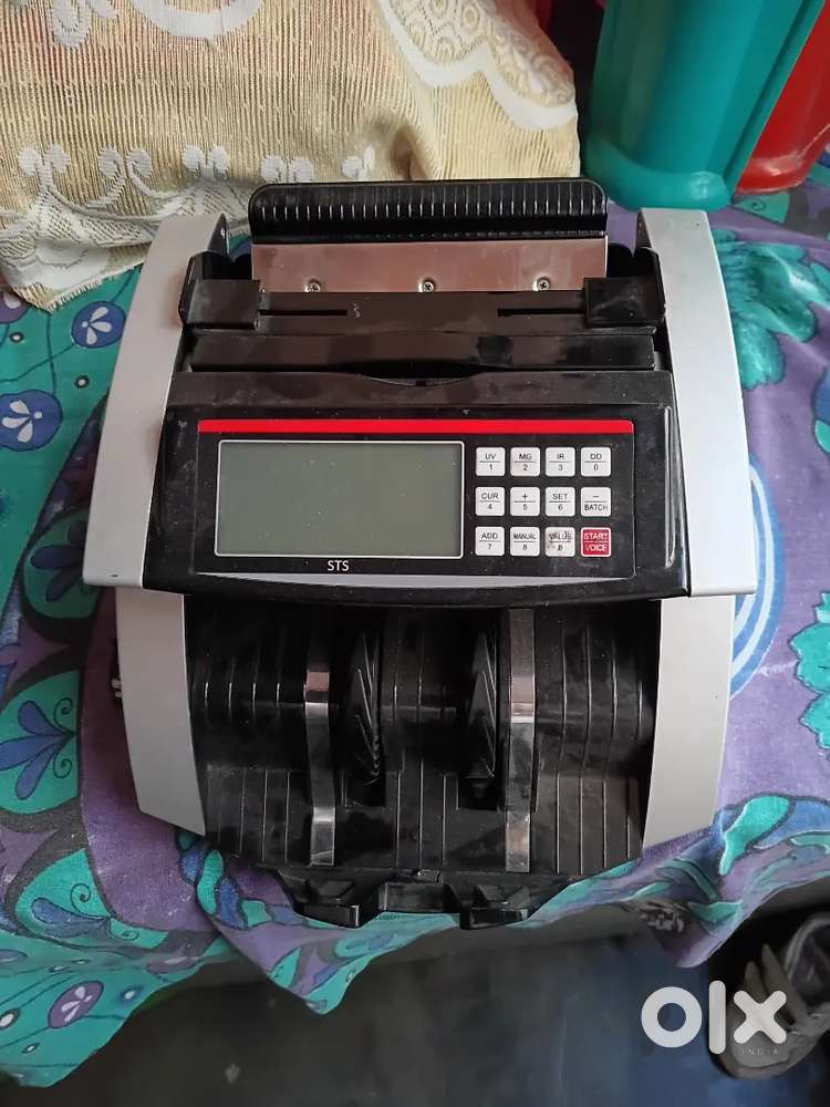 Cash counting machine