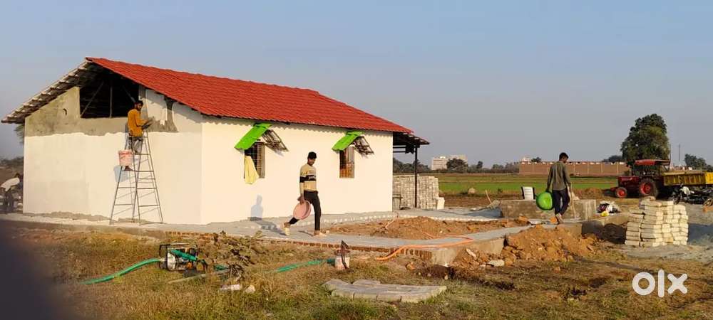 झांसी भोजला मंडी के पास न्यू साइट अपनी ओपन हो गई है