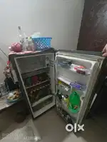 Working Whirlpool Refrigerator for Immidiate Sale