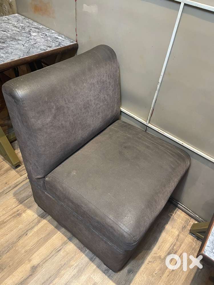 2 years old 6 seater Restaurant Sofa for sale (2 x two, 2 x one)