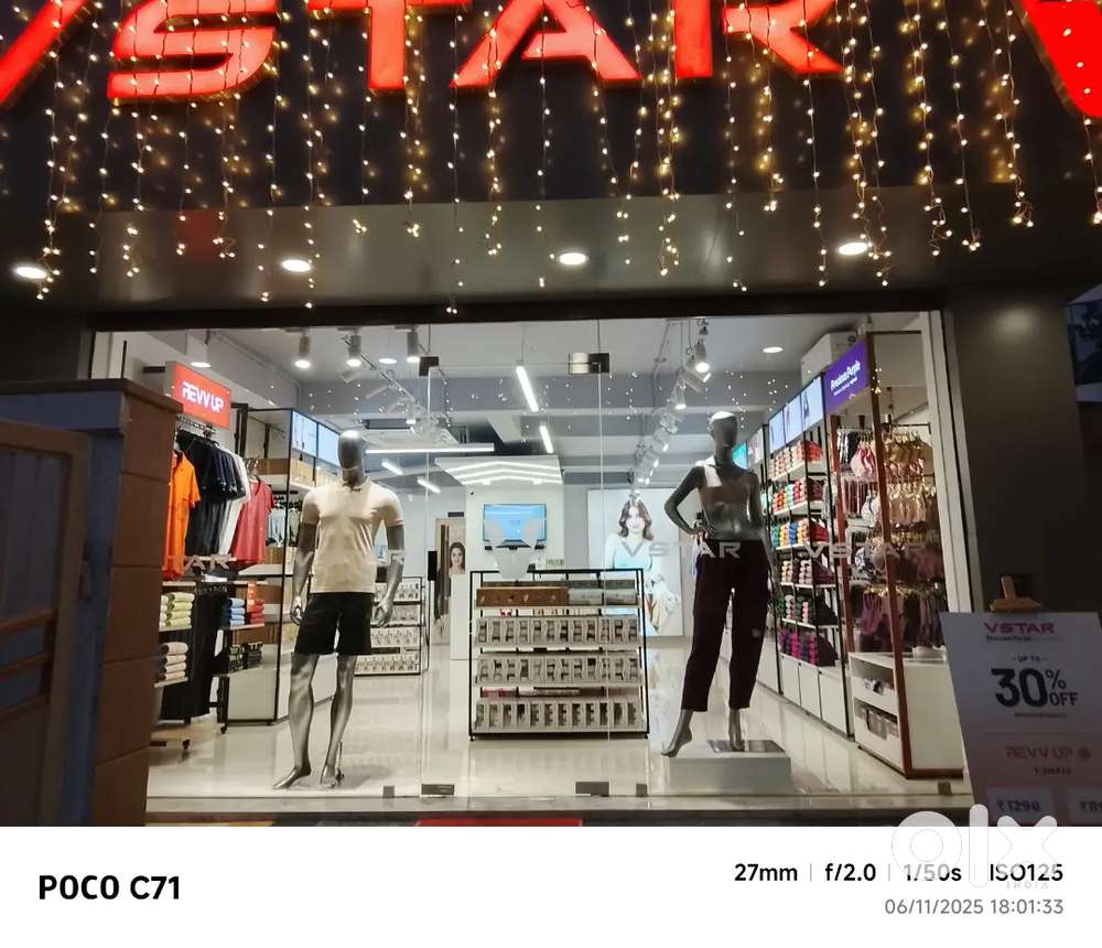 Female candidates sales person