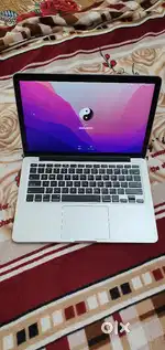 Laptop Macbook Pro 13inc 2015 C i5 8GB RAM 120GB SSD