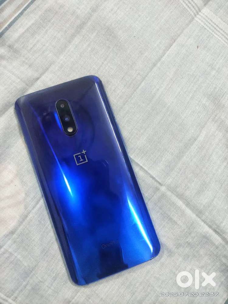 Oneplus 7 in excellent condition
