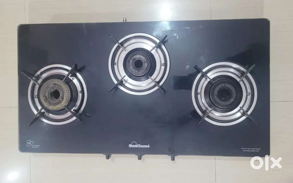 Gas stove with 3 Burner