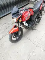 Yamaha FZ v1