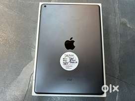 Apple Ipad 8th Gen wifi 32Gb in Mint Condition