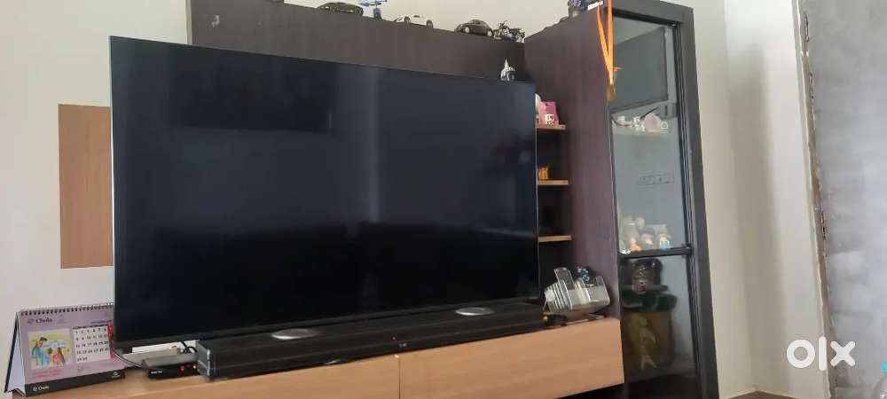 I want to sell Sofa, Dyning Table, TV unit , Bed and Centre Table
