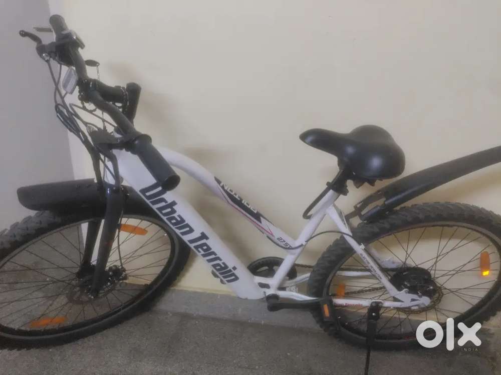 Urban terrain 27.5t e-bike (battery replacement needed)