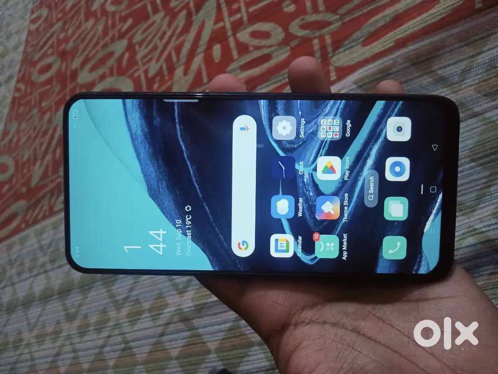 I want to sell my mobile.
