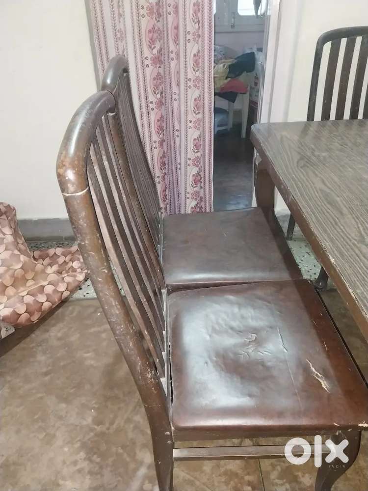 Dinning table