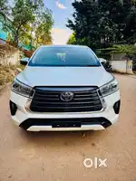 Toyota Innova Crysta 2020 Diesel 150000 Km Driven