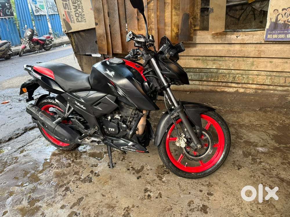 Apache 160v top model black edition