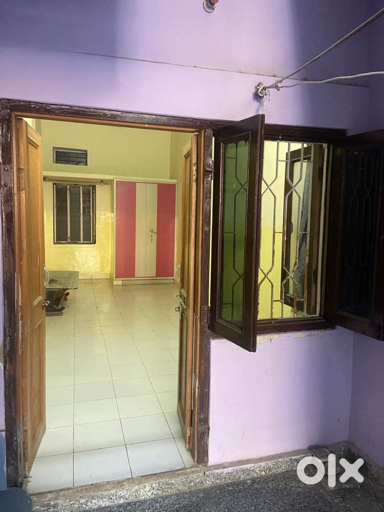 Bachelors are note allowed