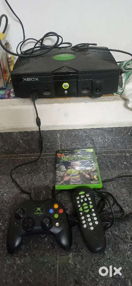 Microsoft gaming console original Xbox