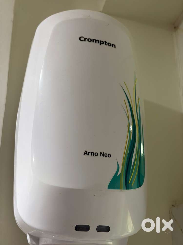 Crompton Instant Geyser 3 litres