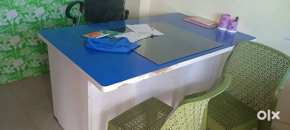 Office tebal