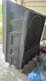 Industrial cooler