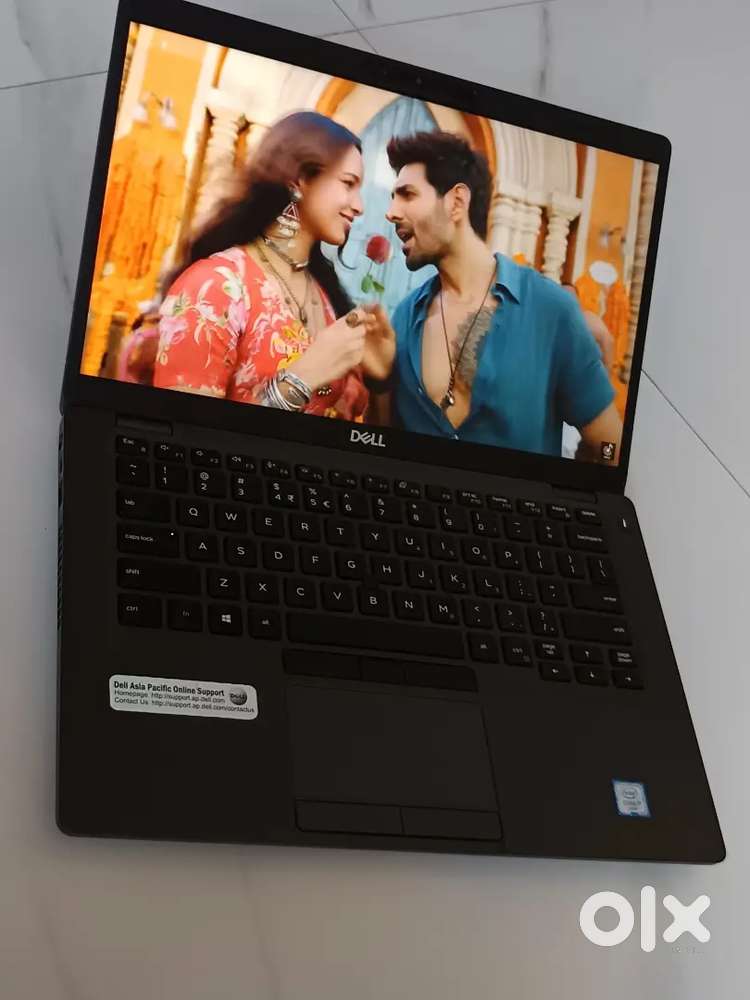 Dell intel core i7 8th gen/256gb ssd/8gb ram fully ok excellent