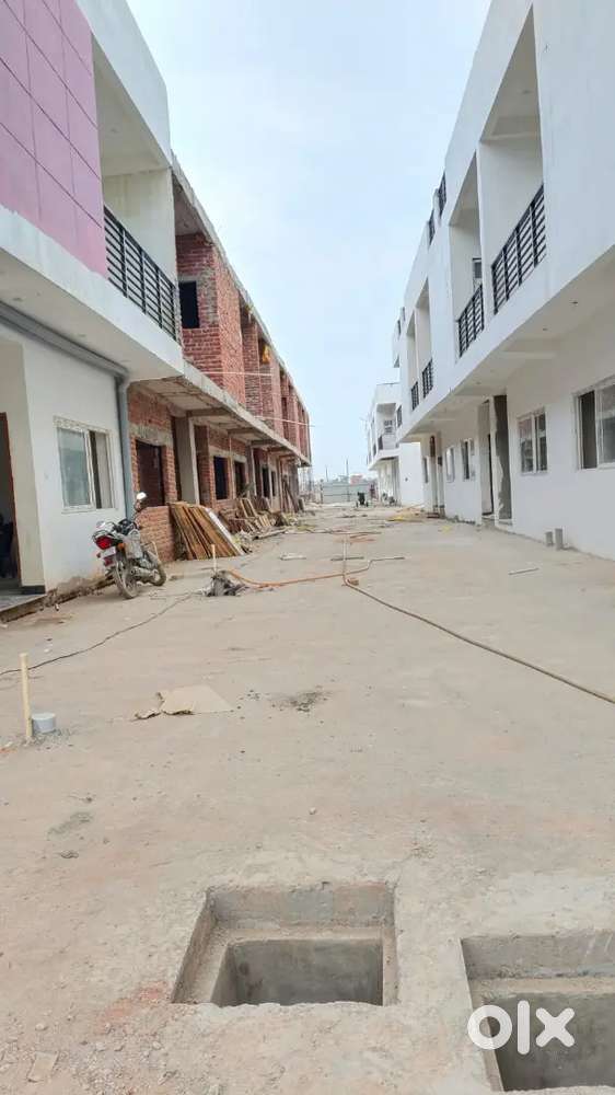 3 bhk independent villa ready to move