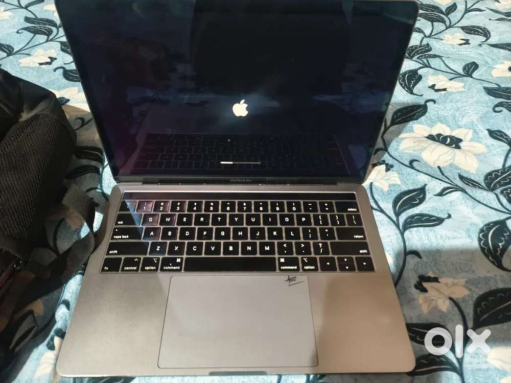For sale apple macbook pro