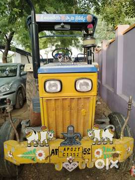 Swaraj vehicle 735FE
