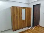 WELL FURNISHED 5 DOOR WARDROBE IN FACTORY PRICE