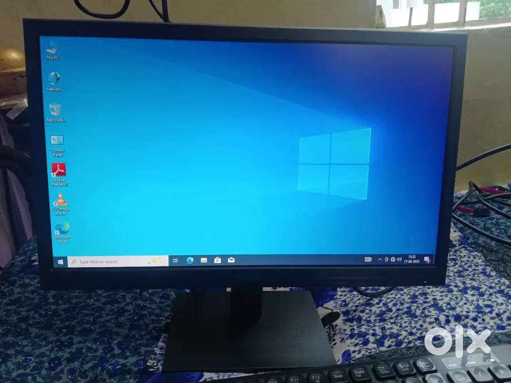 DELL PC, CPU, Keyboard mouse Combo in good condition