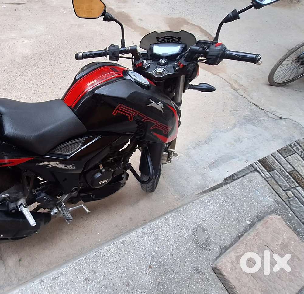 Apache rtr 200