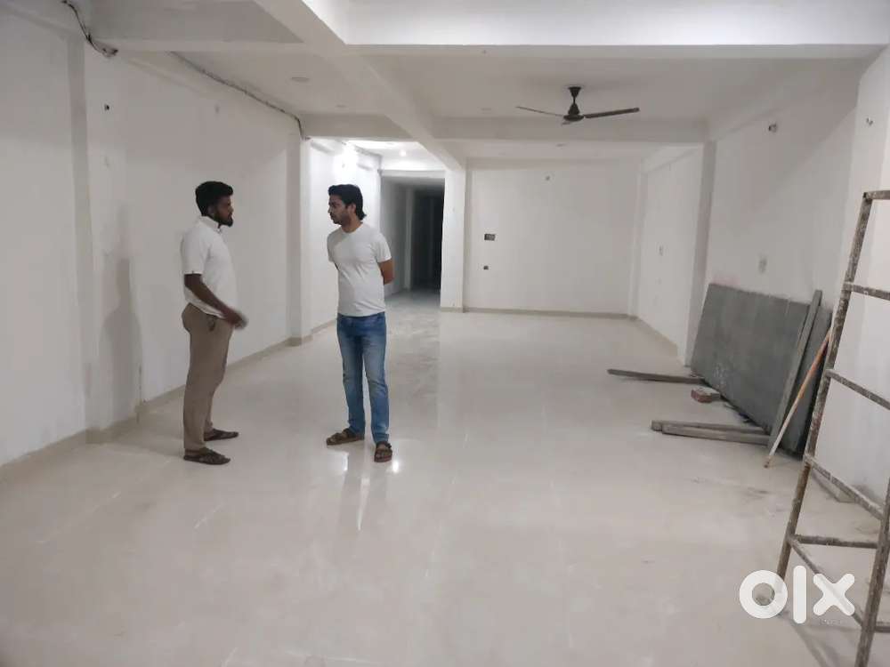 Halbai chahiye samoshe momoj fastfood ka kaam ana chahiye