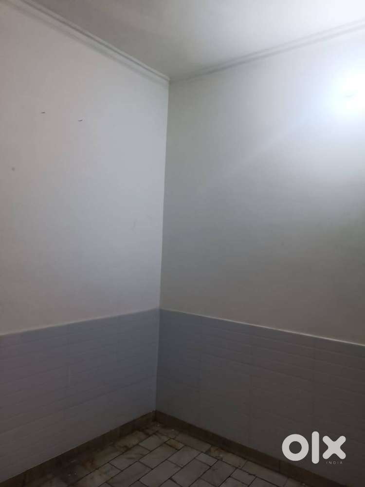 one Room, one Kitchen, one toilet and bathroom for rent small family