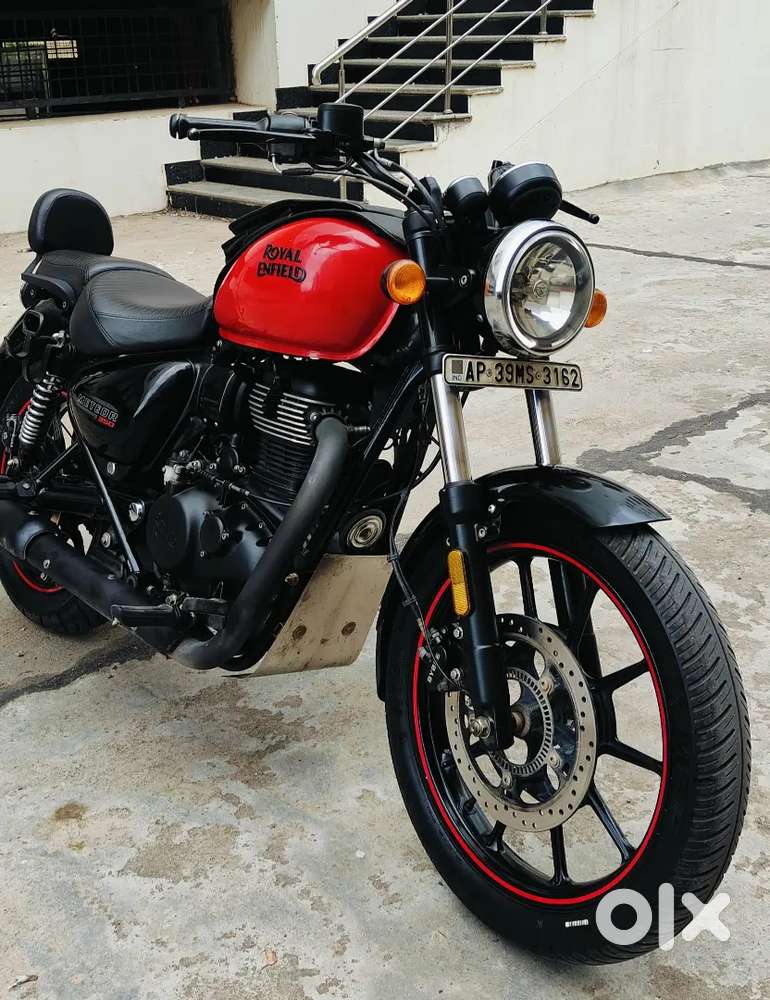 Showroom condition, well maintained