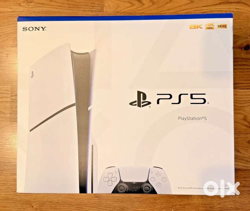 PlayStation 5 PS5 Slim Console Disc Edition 1TB White Used like new