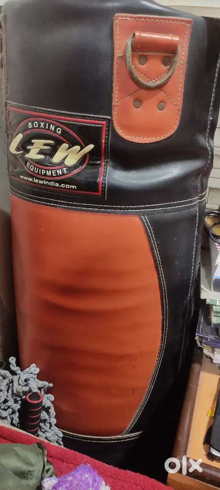 Original Boxing Lew Equipment with Full kit and gloves