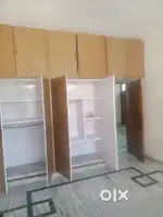 IST FLOOR 2 BHK SEMI FURNISHED SET HOUSE ON SEC 12 PKL