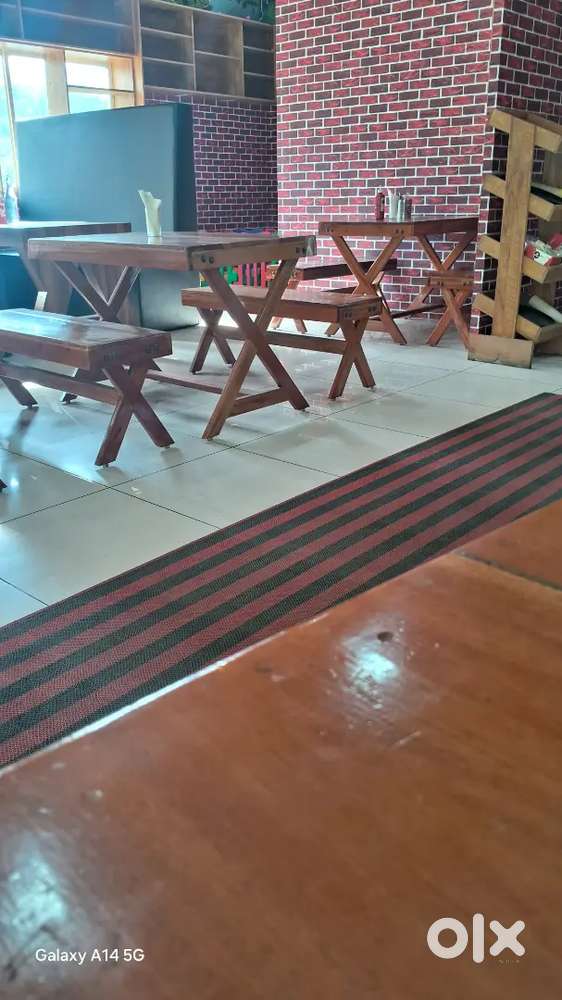 Cooks, service staffs, cleaning staffs