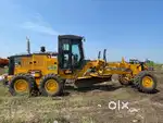 Beml 605i Grader dozer beautiful condition less used 12 feet blade