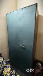 Wardrobe for sale-25 years, spacious to keep things