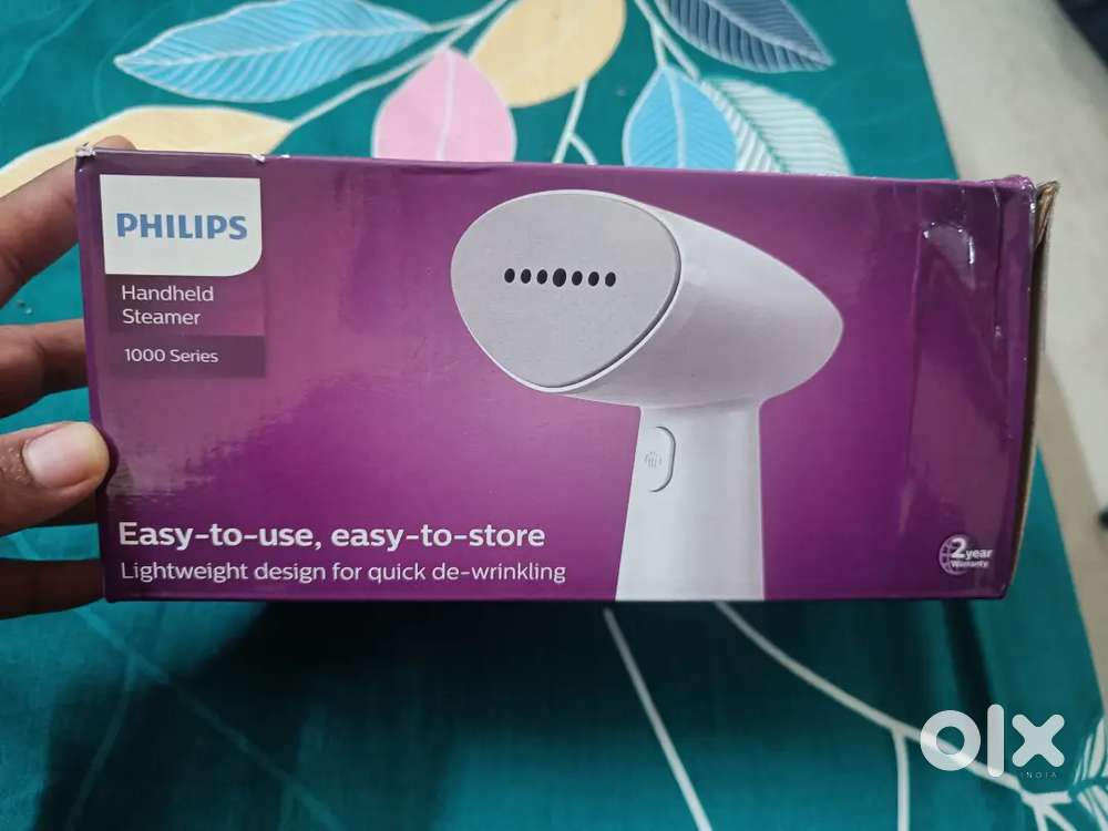 Philips 1000 series Compact Handheld Garment Steamer