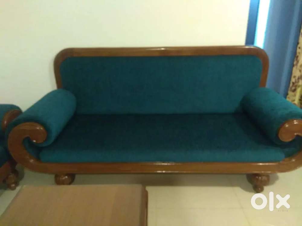 Original Sagwan sofa new with center table for sale