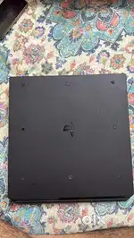 Sony PS4 Pro 1TB (Mint Condition, Black) – Controller Broken