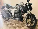 Urgent me bechna hai Apache RTR 160 4V RM Edition