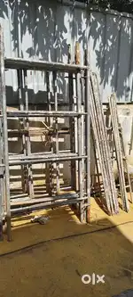 4 set Scaffolding stand & small stand total 10000