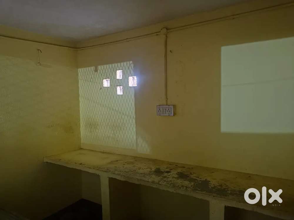 Room rent behind marwadi dharamshala gate